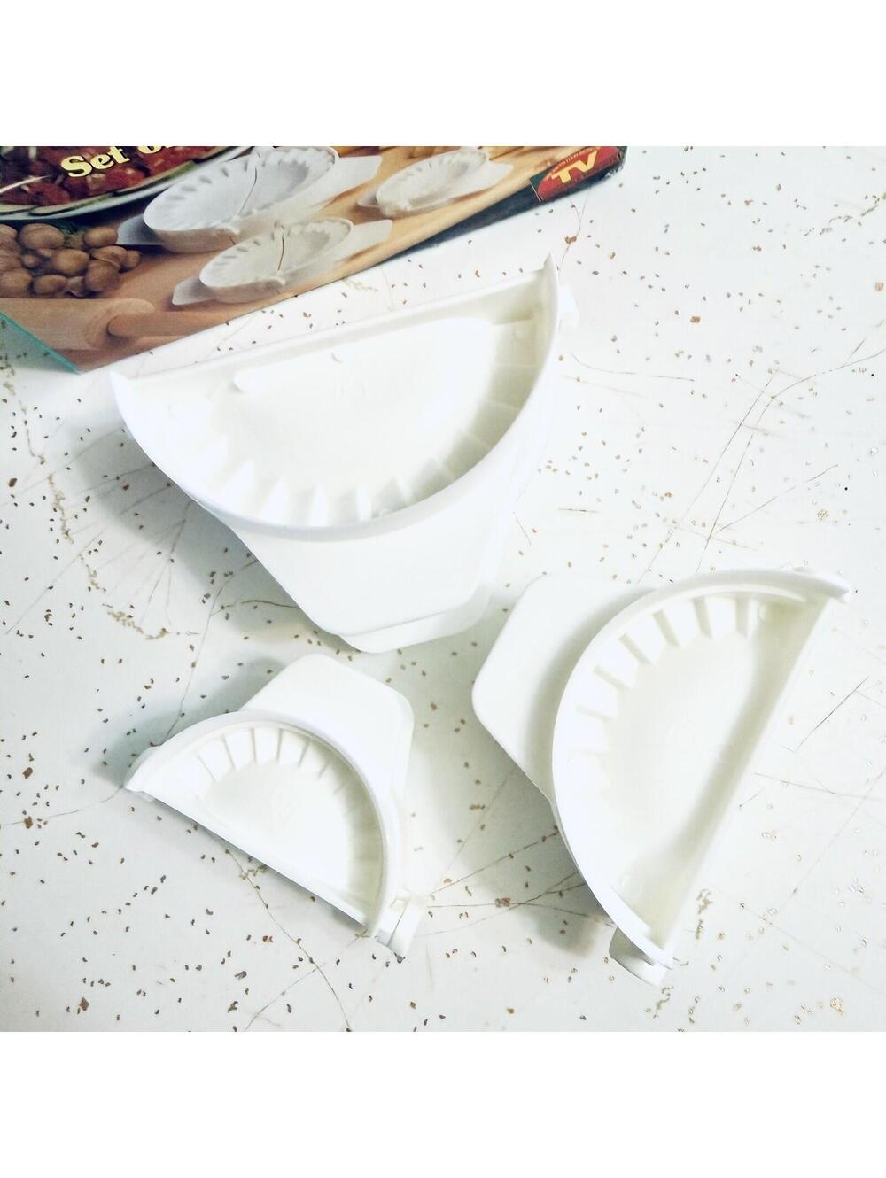 90s Set of 3 Kitchen Club Dough Presses - Perogis / Raviolis / Dumpling/ Cookies